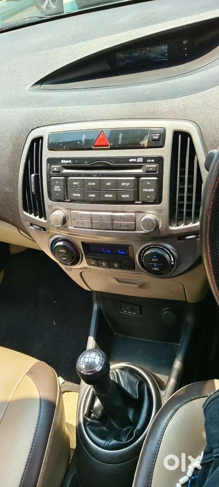 Hyundai I20 Sportz 1.2 Mt, 2013, Petrol