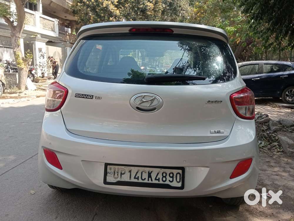 Hyundai Grand I10 Asta 1.1 Crdi (o), 2014, Cng & Hybrids
