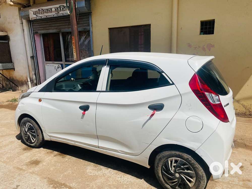 Hyundai Eon 2016 Petrol Well Maintained
