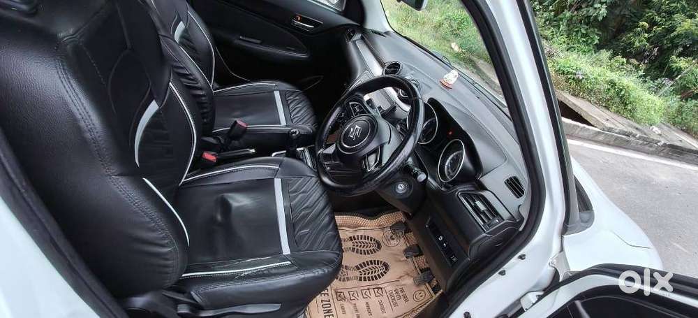 Maruti Suzuki Swift Vxi + Manual, 2022, Petrol