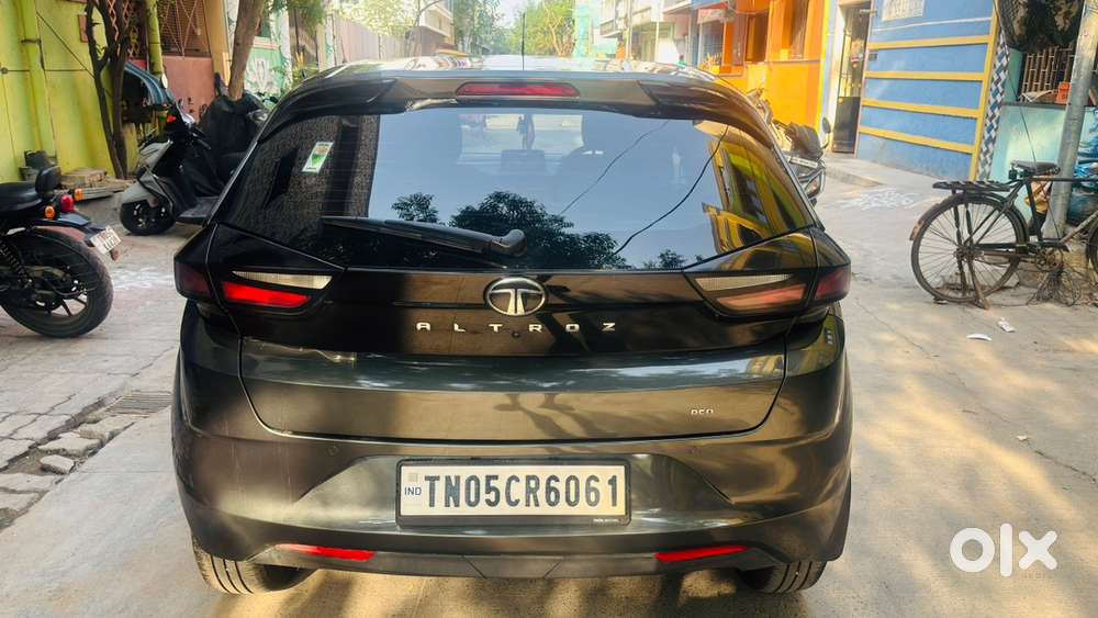 Tata Altorz 1.2 Petrol 2024