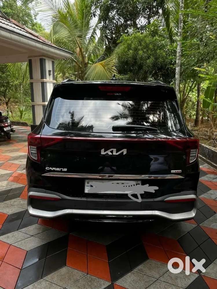 Kia Carens 2022 Petrol Well Maintained