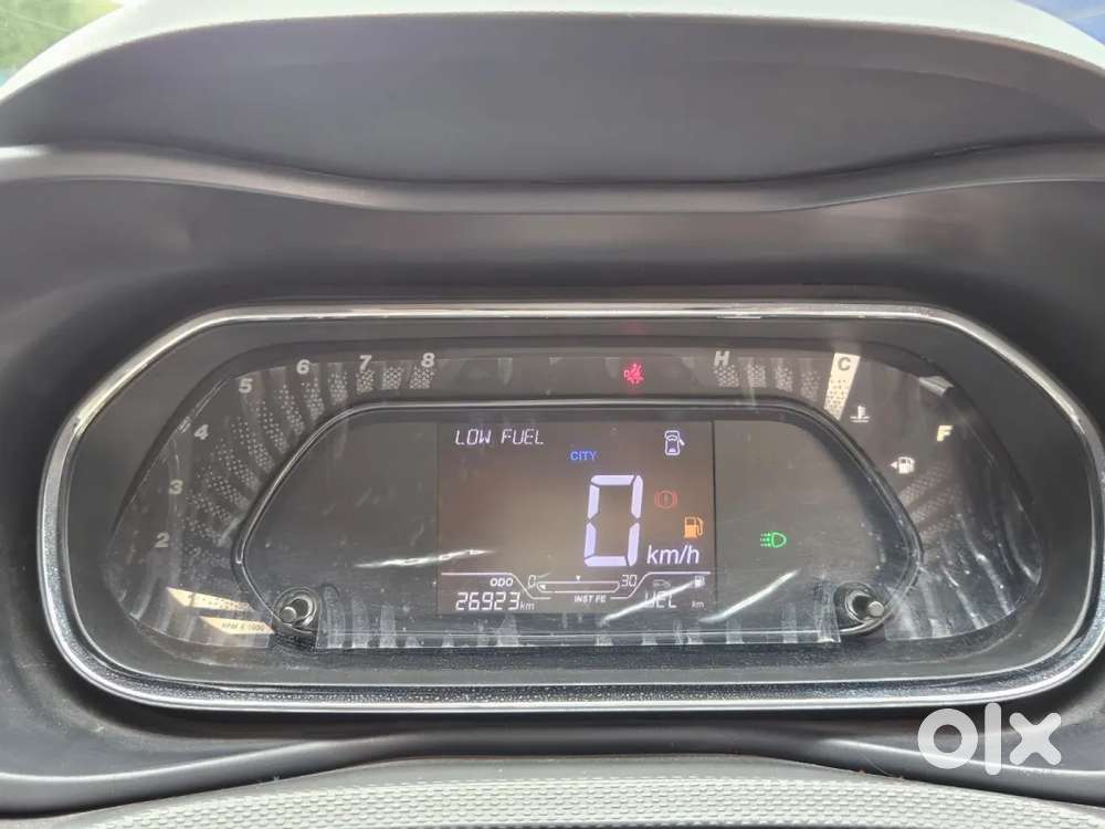 Tata Nexon 1.2 Revotron Xm, 2022, Petrol