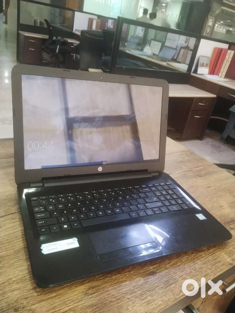HP NOTEBOOK intel Core i3