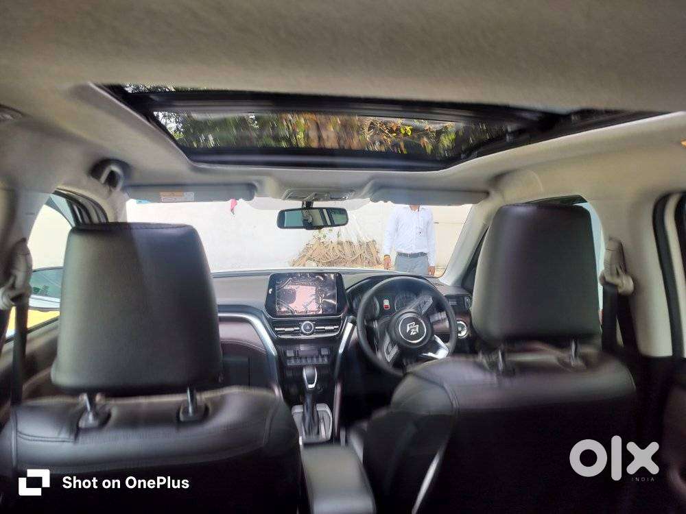 Maruti Suzuki Grand Vitara 1.5 Alpha Smart Hybrid At, 2023, Petrol