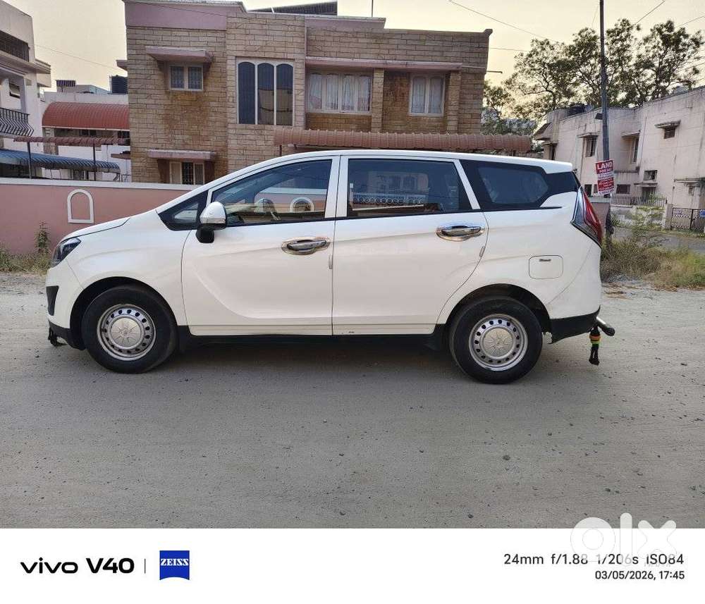 Mahindra Marazzo M2, 2022, Diesel
