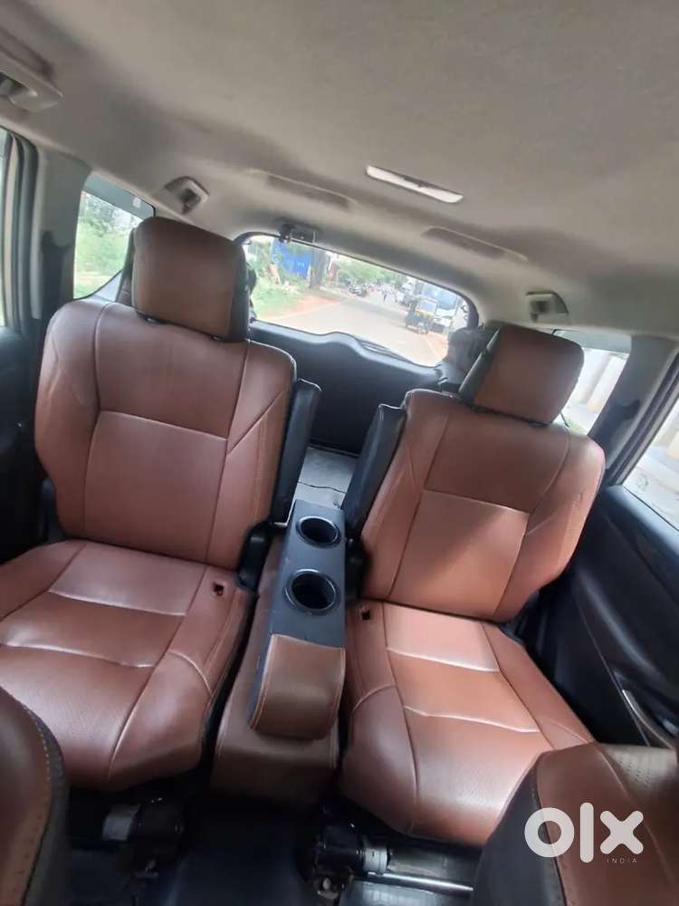Toyota Innova Crysta 2016 Diesel Manual