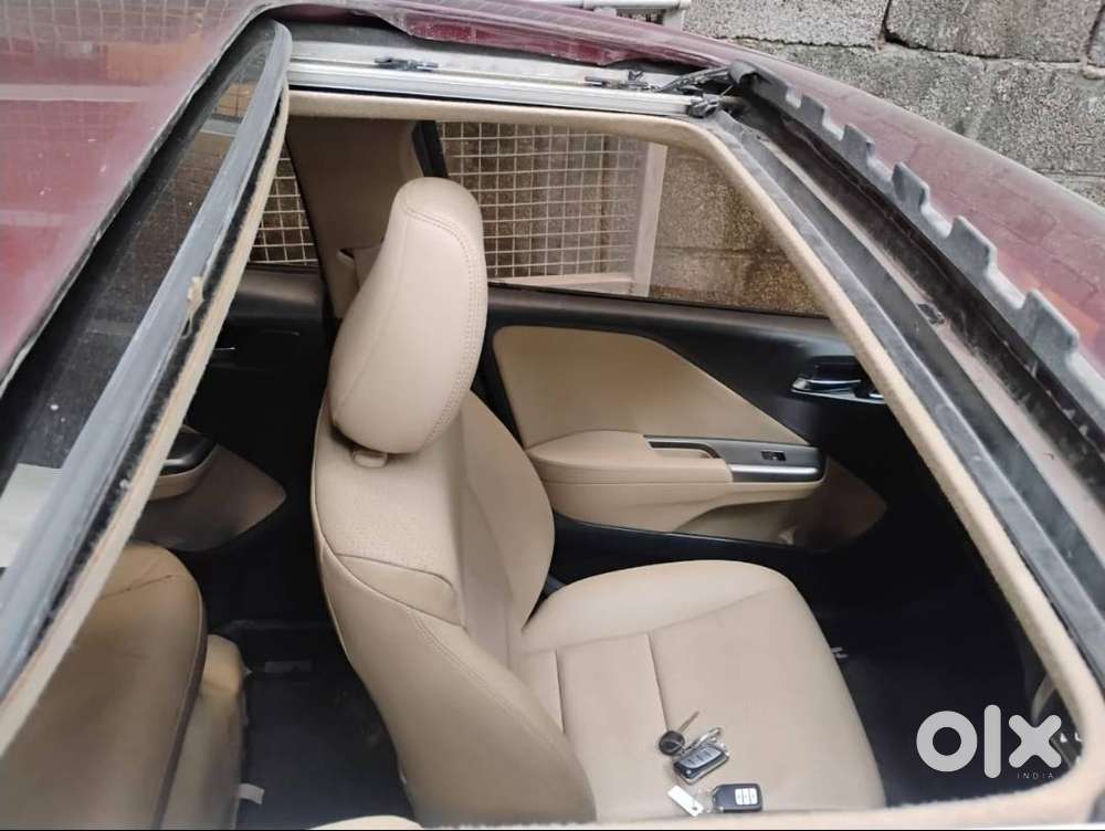 Honda City With Full Option - Sunroof For Sale