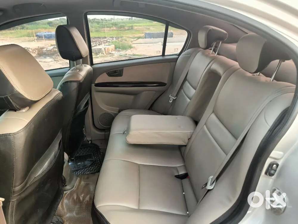 Maruti Suzuki Sx4 2012 Petrol 74234 Km Driven With Showroom Trsck