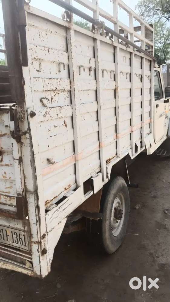 Mahindra Bolero Pik-up 2011 Diesel 100000 Km Driven