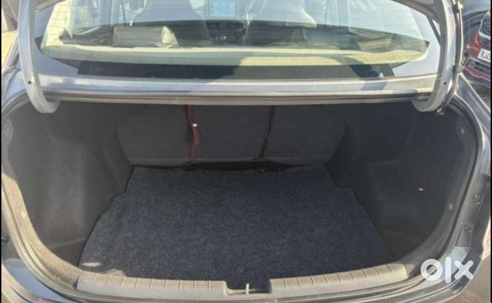 Hyundai Aura S Automatic, 2020, Petrol