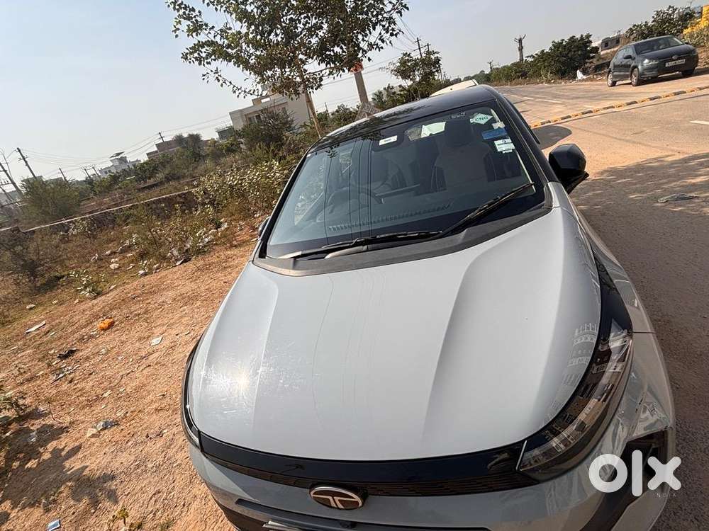 Tata Altroz Crtv Cng 2025  First Owner  Like New