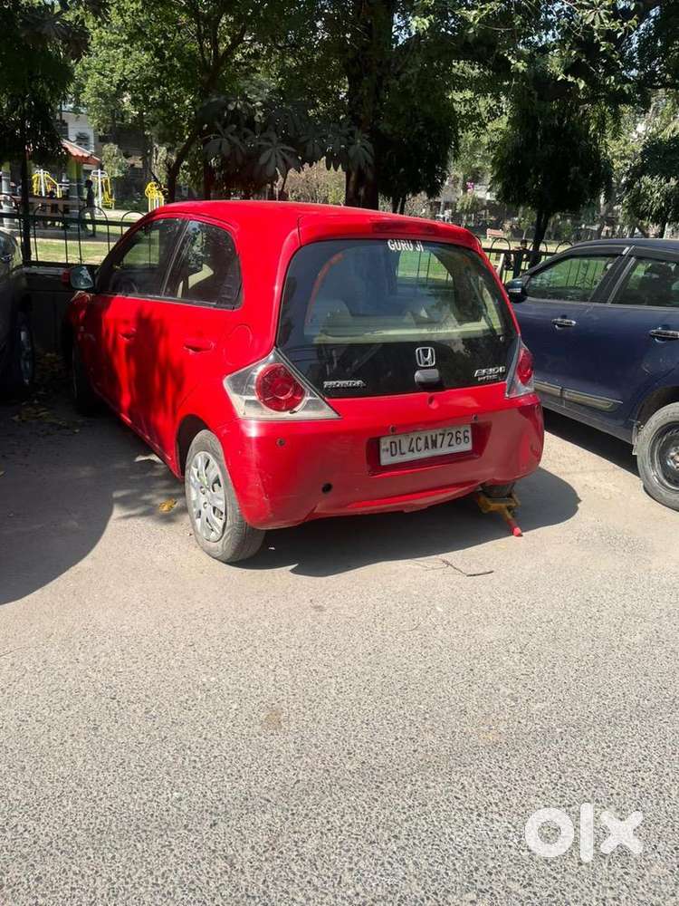 Honda Brio  Music Controls On Steering