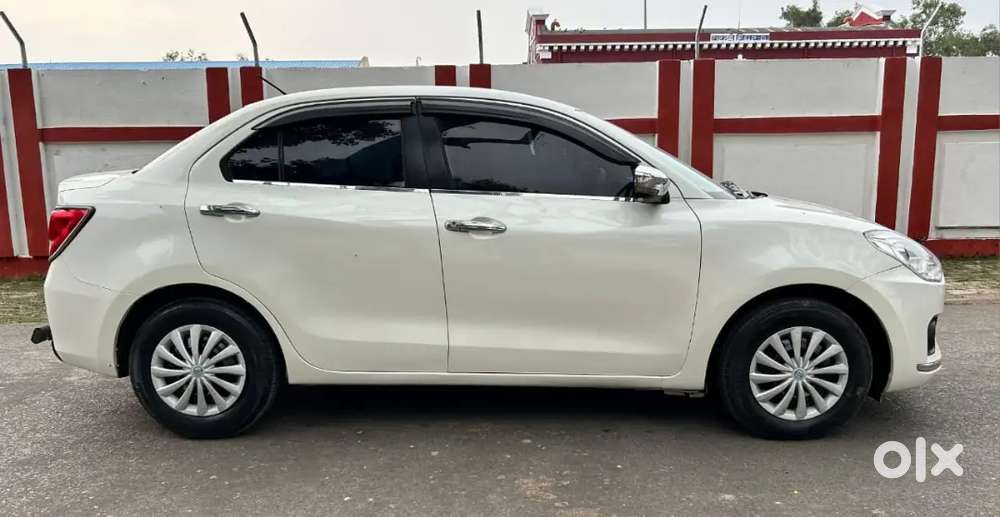 Maruti Suzuki Dzire 2018 Diesel 64000 Km Driven 1st Owner