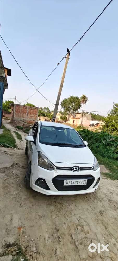 Hyundai Grand I10 2016 Diesel 100000 Km Driven