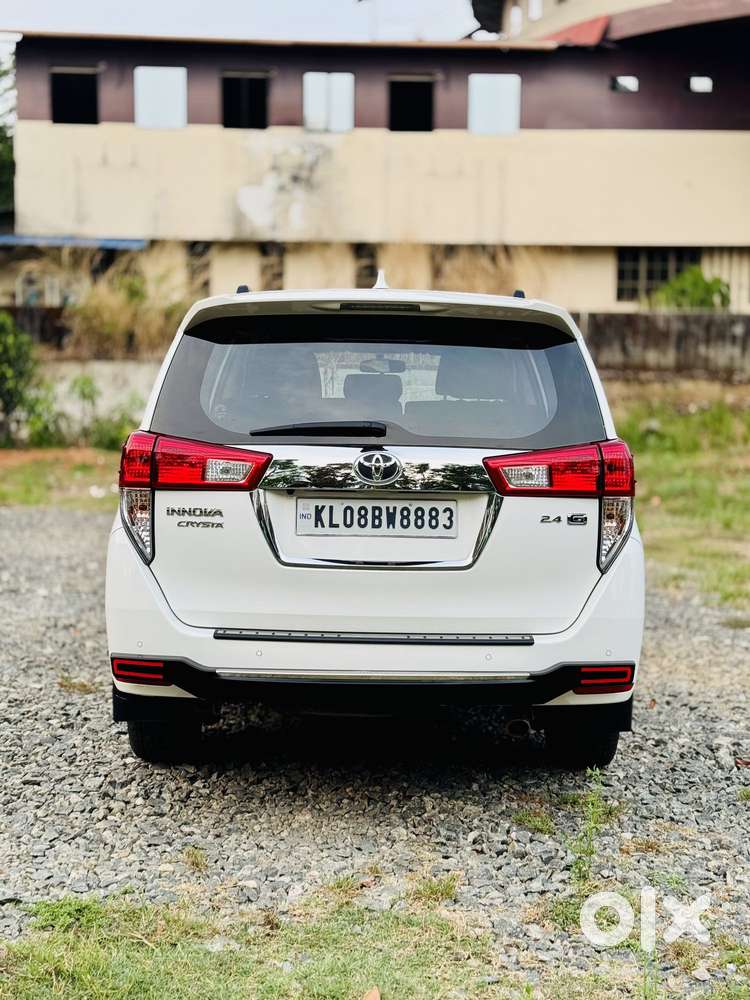 Toyota Innova Crysta 2.4 Gx Limited Edition At 8 Str, 2021, Diesel