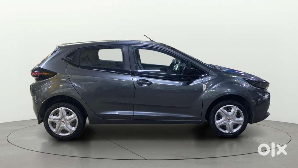 Tata Altroz 1.2 Xt, 2022, Petrol
