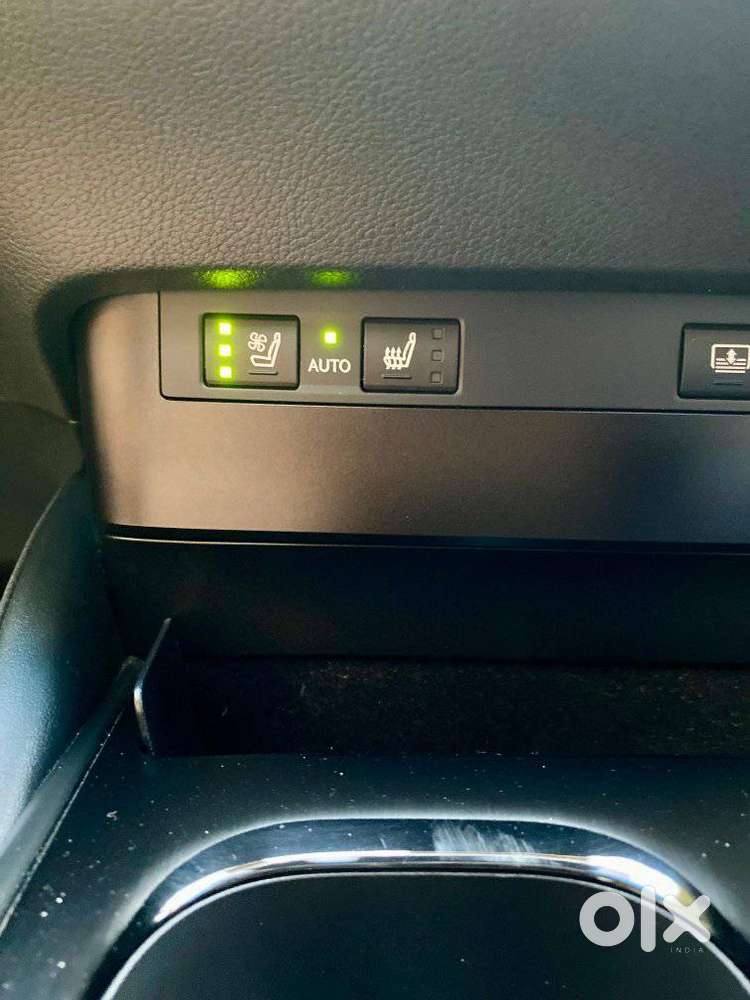 Lexus Es 300h Exquisite, 2022, Petrol