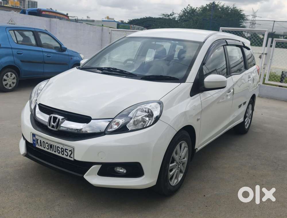 Honda Mobilio 1.5 E I-vtec Mt, 2014, Petrol