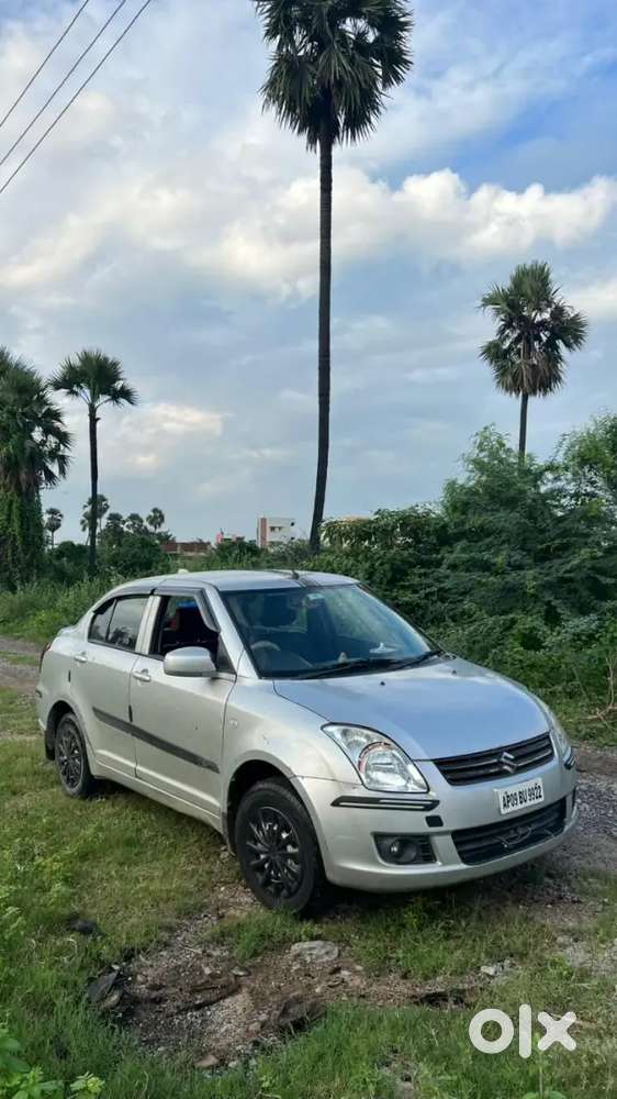 Maruti Suzuki Swift Dzire 2010 Petrol Well Maintained