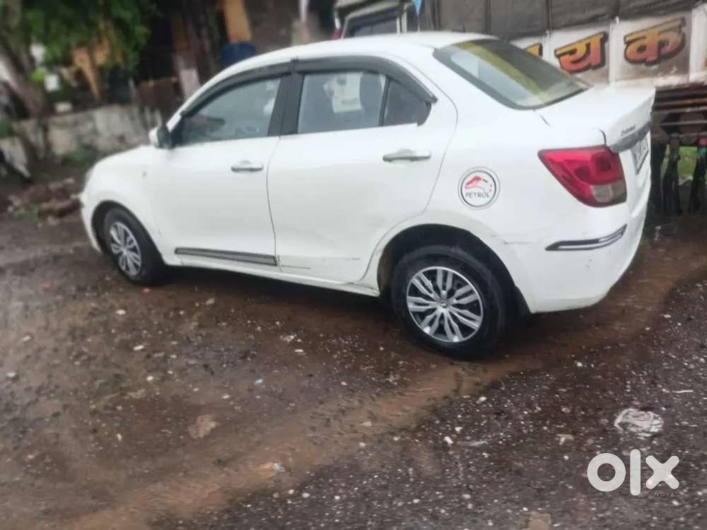 Dzire 2022 Petrol 100000 Km Driven Full Kadak Gadi Hai Puri Original