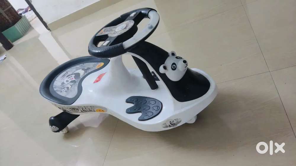 Baby swing car