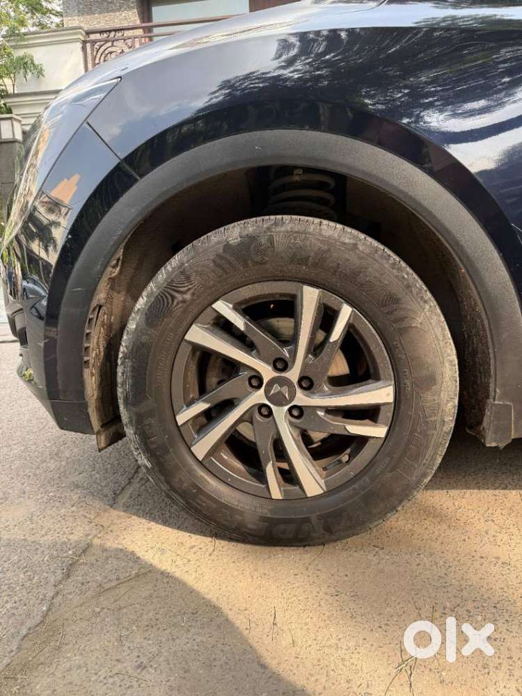 Mahindra Xuv700 2.2 Ax 5 Diesel Mt 7 Str, 2022, Diesel