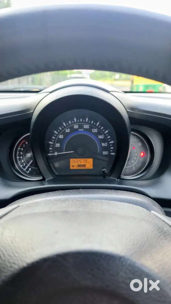 Honda Brio Vx Petrol 2015