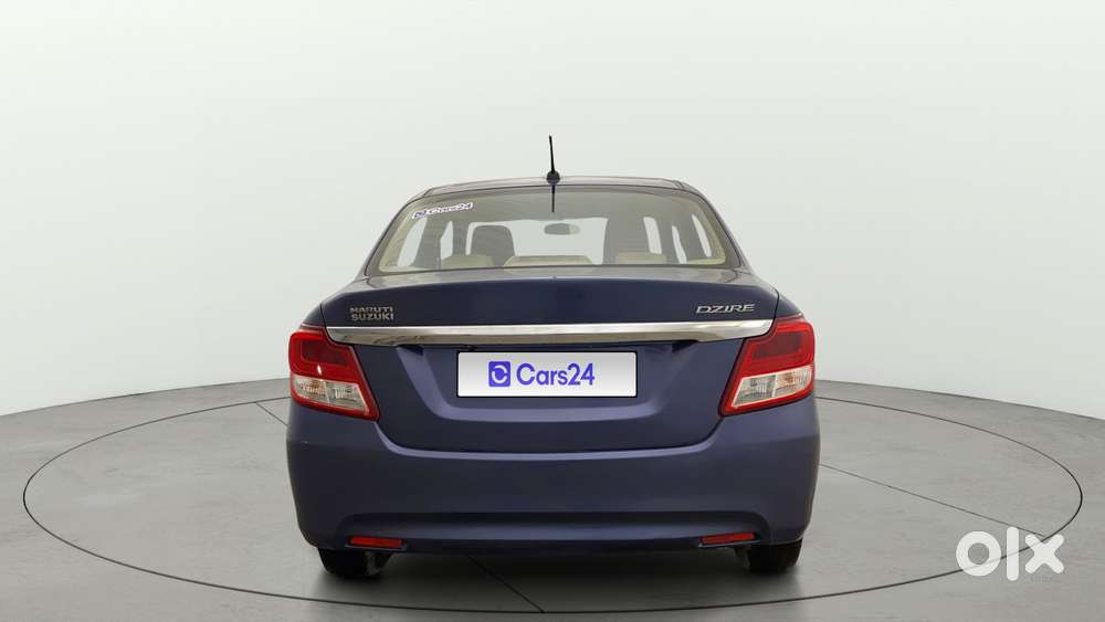Maruti Suzuki Swift Dzire Zxi + Amt, 2018, Petrol