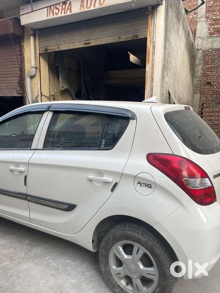 Hyundai I20 2012 Petrol Well Maintained