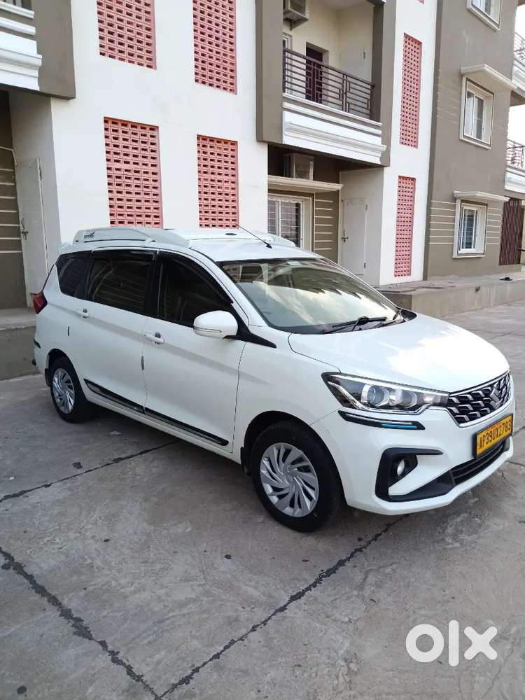 Maruti Ertiga 1.5 Vxi 2024