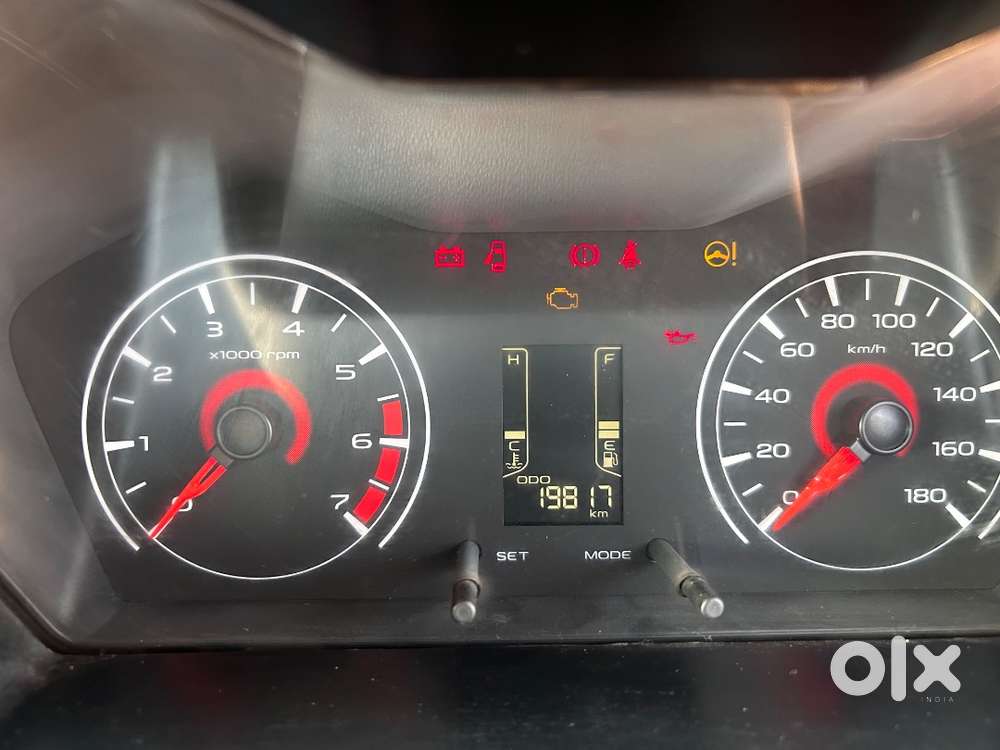 2018 Mahindra Kuv100 Nxt K4+ Petrol | Only 19,818 Km Driven