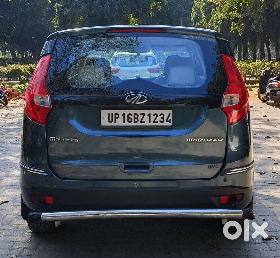 Mahindra Marazzo M2, 2018, Diesel