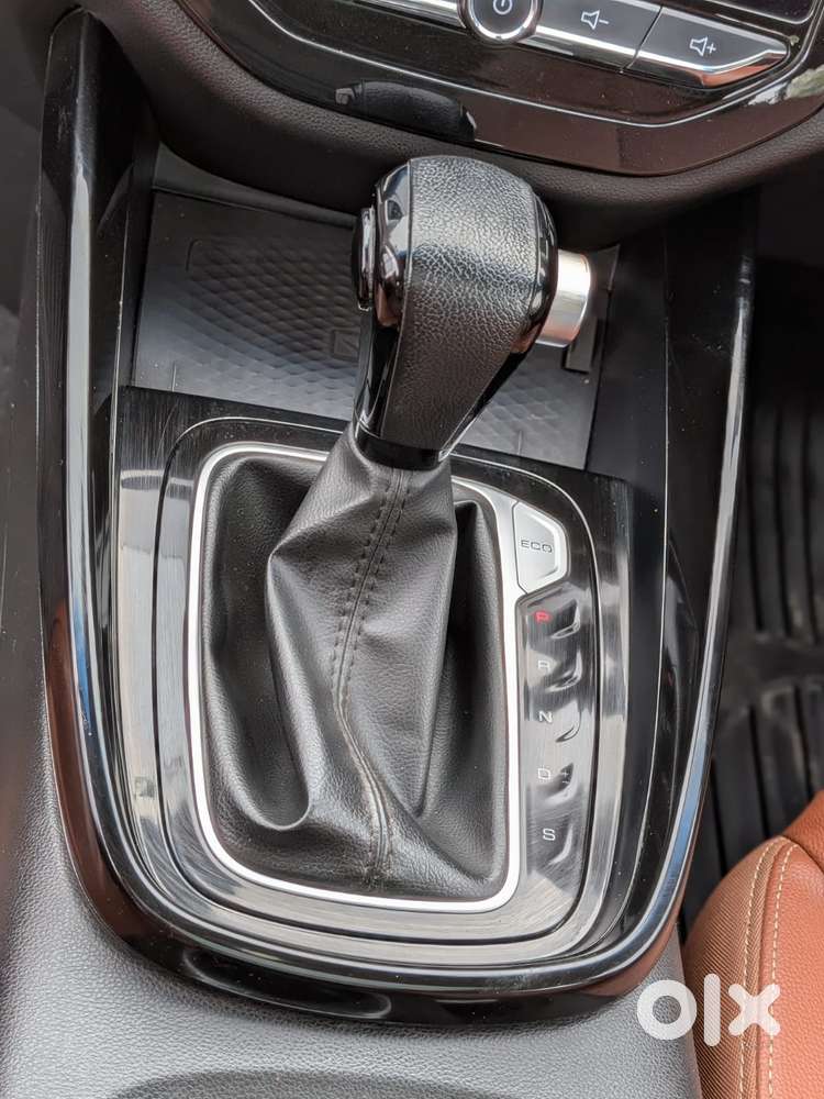 Mg Hector Plus Sharp Cvt, 2022, Petrol
