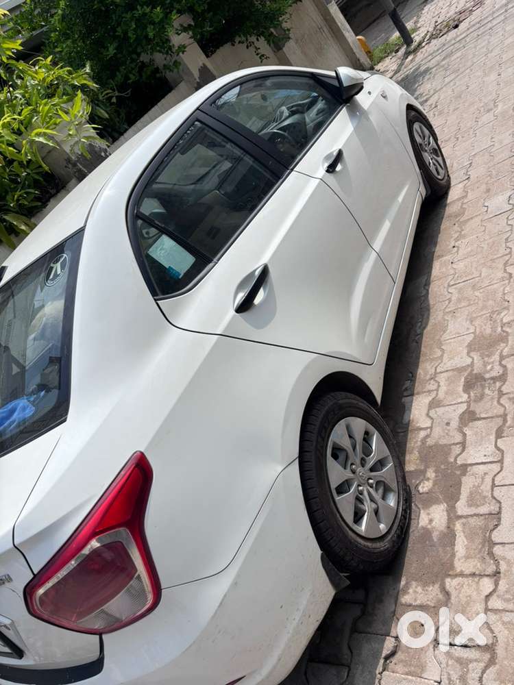 Hyundai Xcent