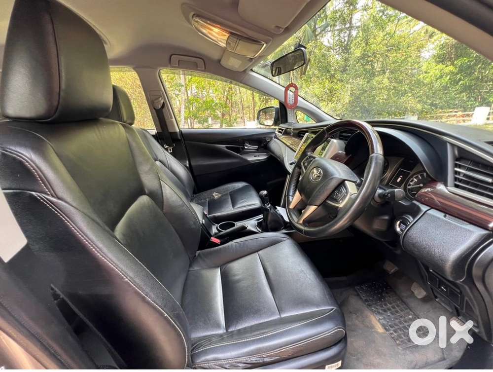 Toyota Innova Zx 2016