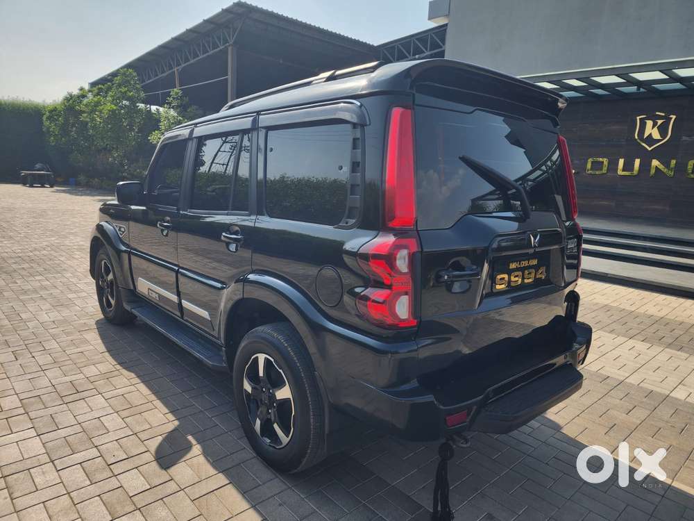 Mahindra Scorpio Classic 2.2 S 11 Mt 7 Str, 2024, Diesel