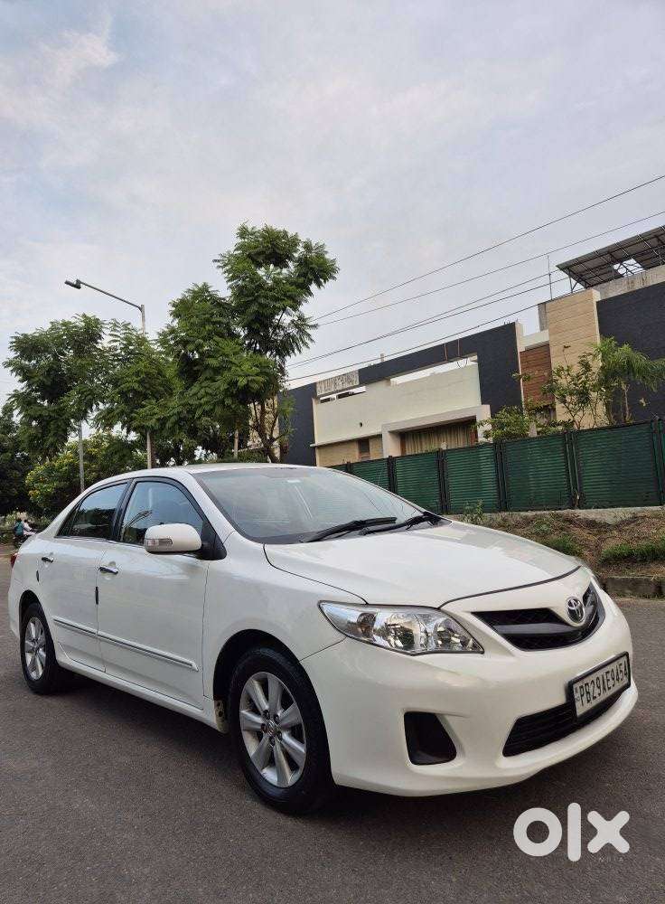 Toyota Corolla Altis 2010-2013 Diesel D4dg, 2011, Diesel