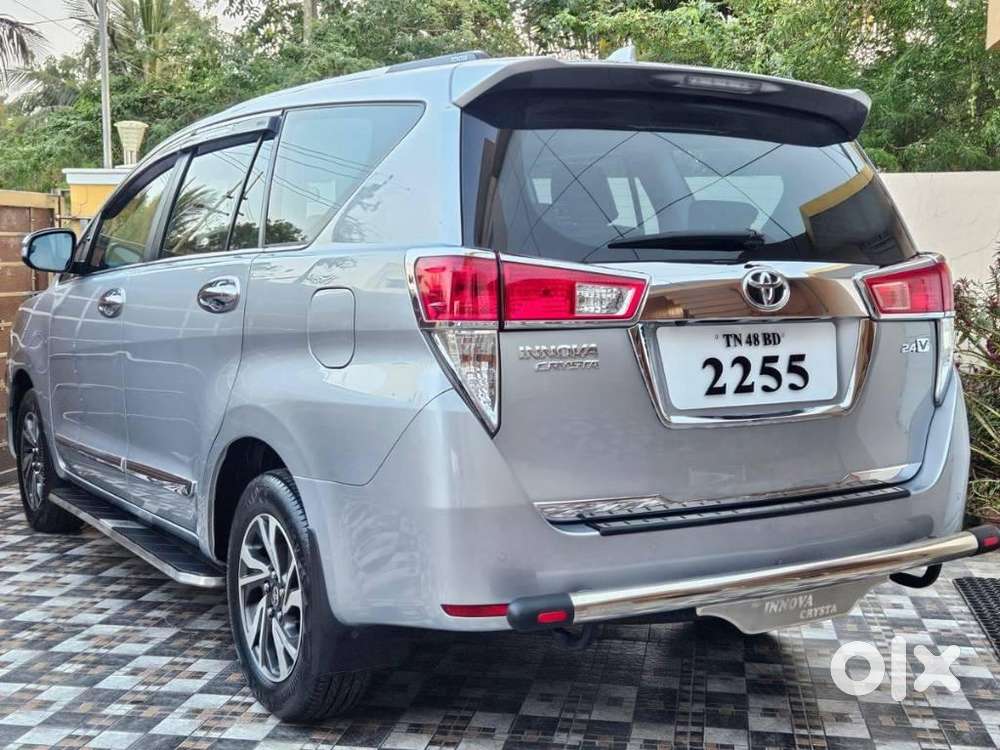 Toyota Innova Crysta 2.4 V 7 Str, 2022, Diesel