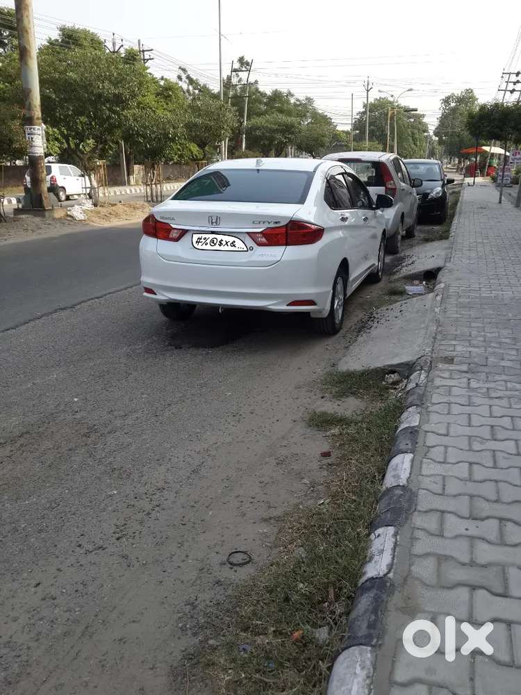 Honda City V Idtec Diesel Jun 2015
K.m Run- 85000 With Company Record.