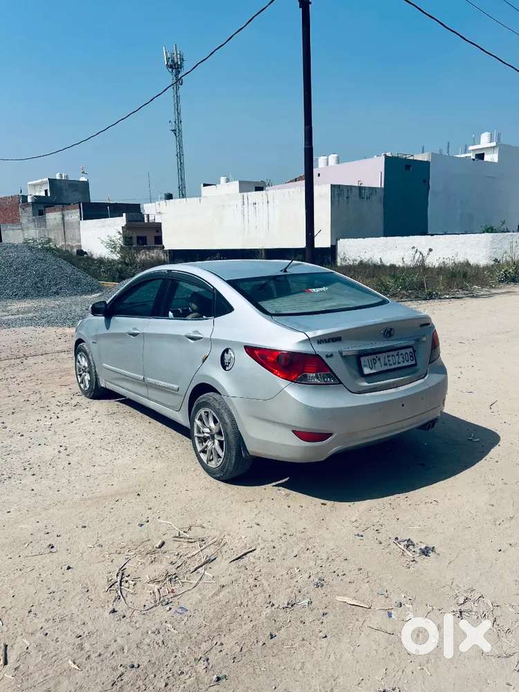 Hyundai Fluidic Verna