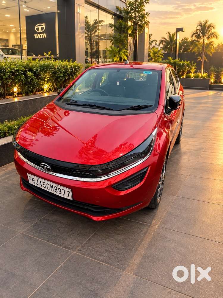 Tata Altroz Xe Petrol 2020