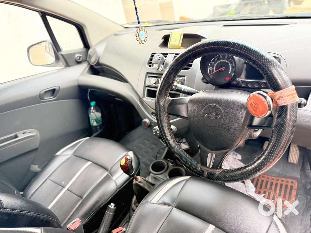 Chevrolet Beat Petrol 2010
