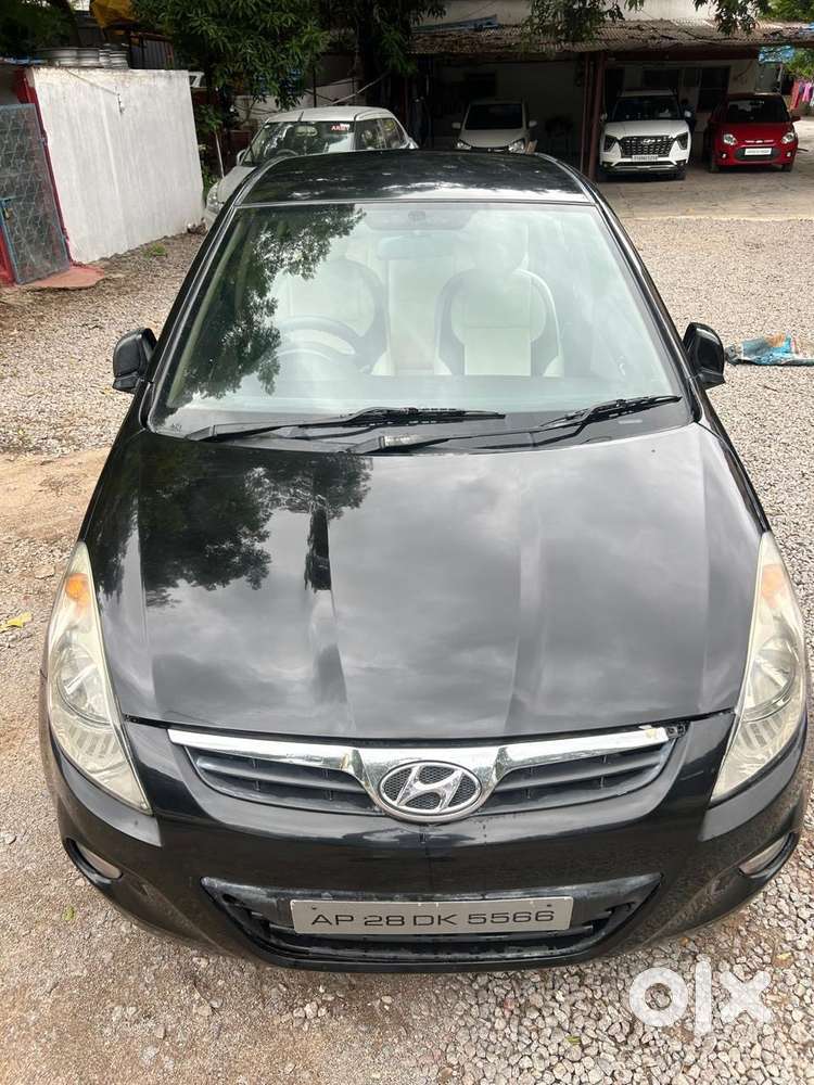 Hyundai I20 Asta 2011 Model Diesel Car