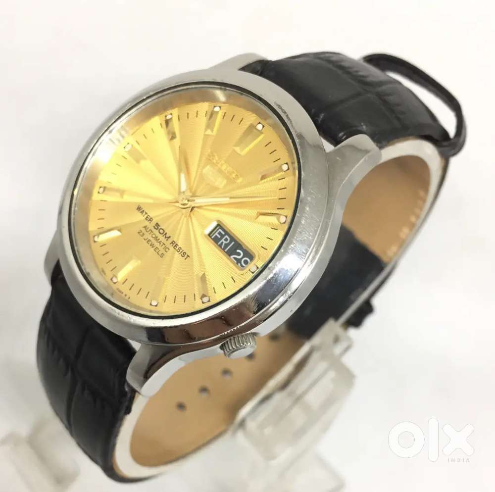 Seiko Water 50M Resist Automatic 23 Jewels Japan Made Wrist