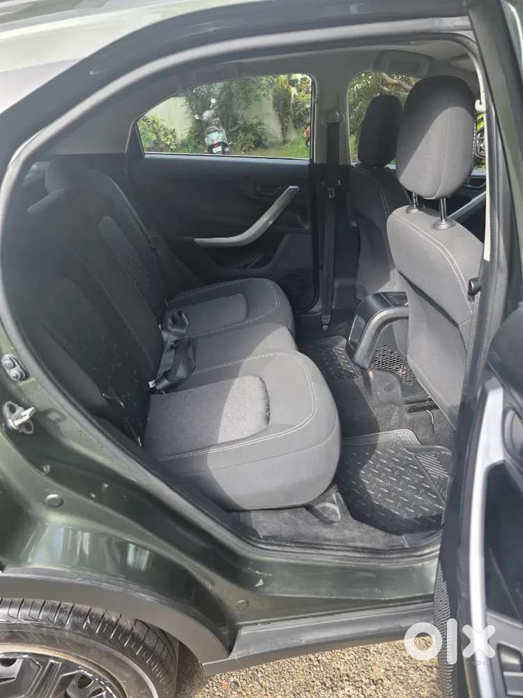 Tata Nexon Xma Petrol Amt (s) 2022