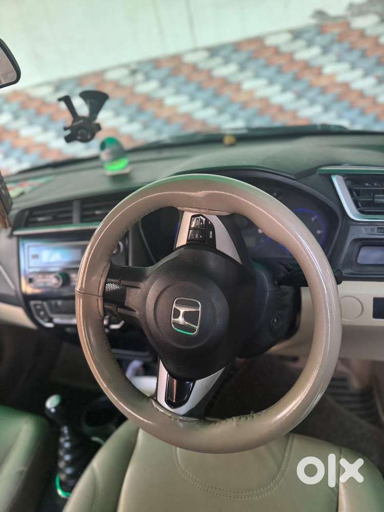 Honda Amaze 2017 Diesel Well Maintained