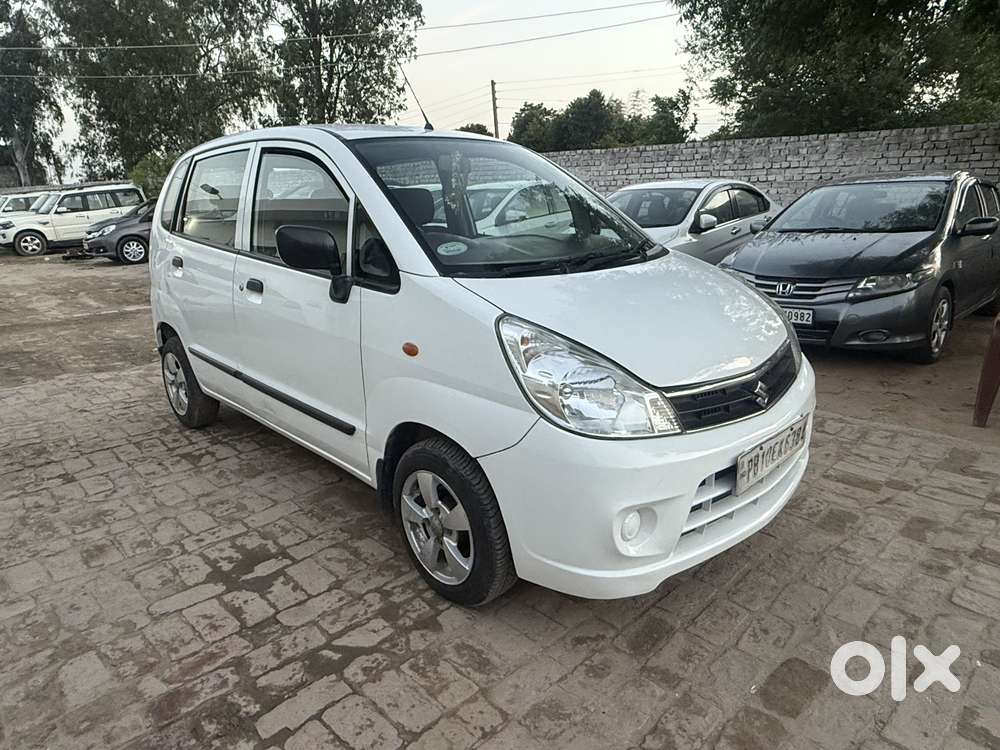 Maruti Suzuki Zen Estilo Lxi Bs Iv, 2011, Petrol