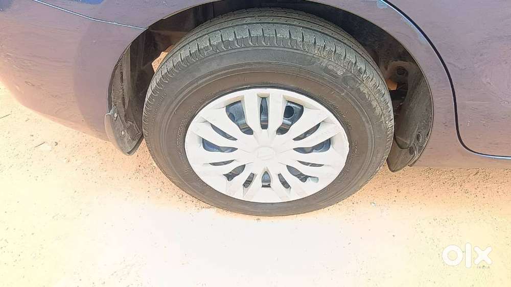 Maruti Suzuki Dzire 2017-2020 1.2 Vxi Amt, 2017, Petrol