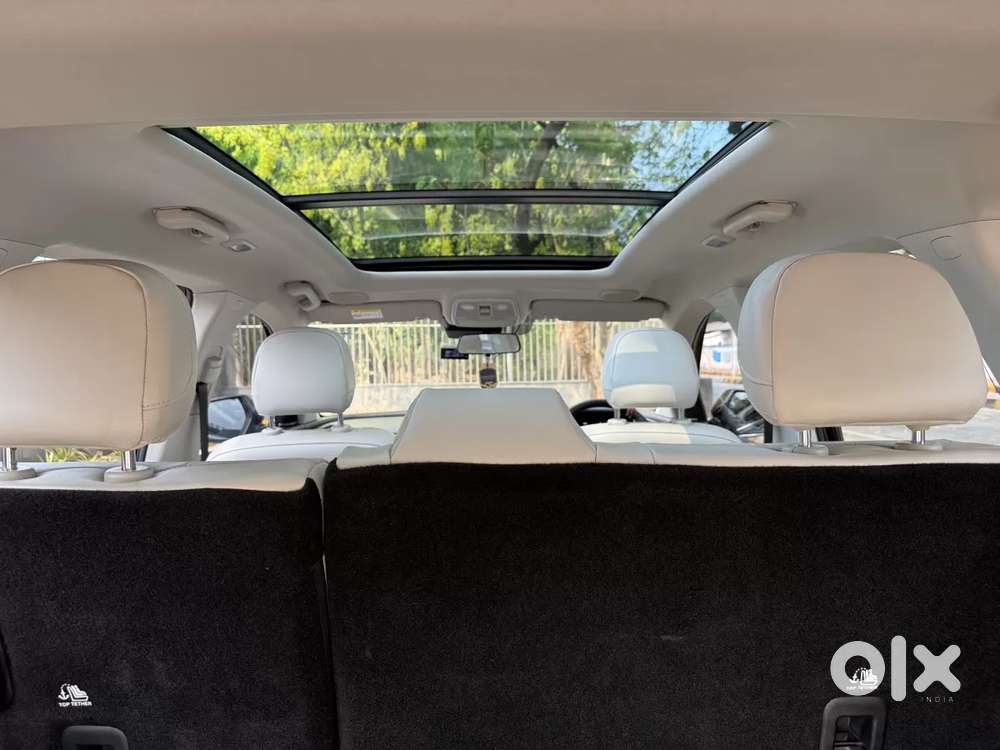 Mahindra Xuv700 2.2 Ax 7 Diesel At Luxury Pack Str Awd, 2024, Diesel
